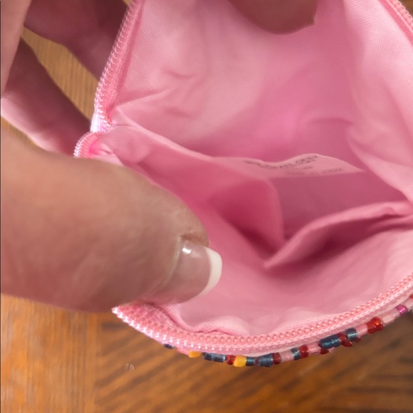 Sprinkles Heart Beaded Pouch - Picture 4 of 5